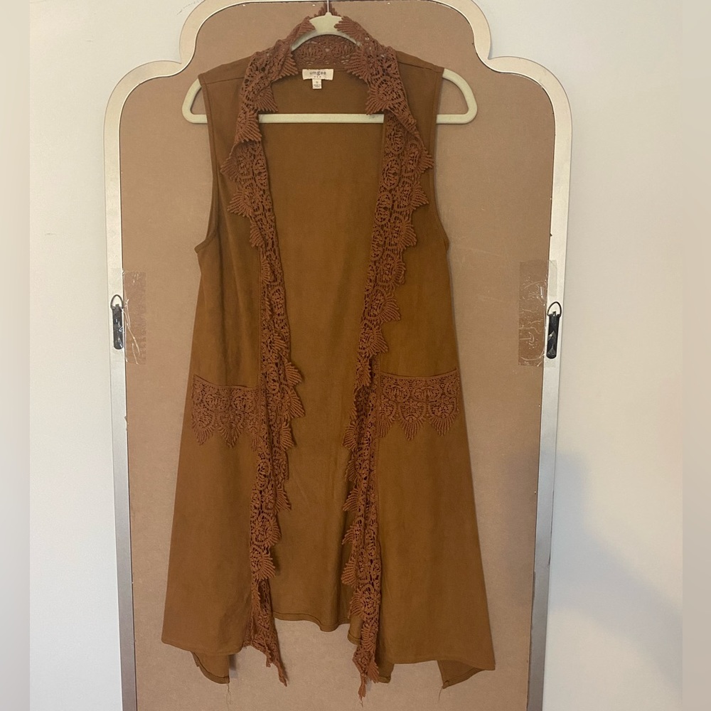Umgee Sleeveless Kimono Cardigan - S